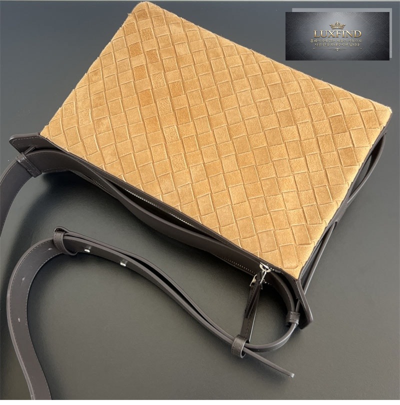 image_1.jpg
