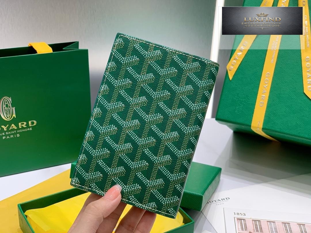 Goyard Grenelle Passport Case