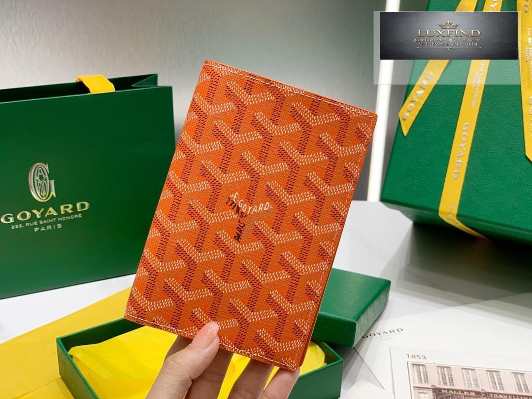 Goyard Grenelle Passport Case