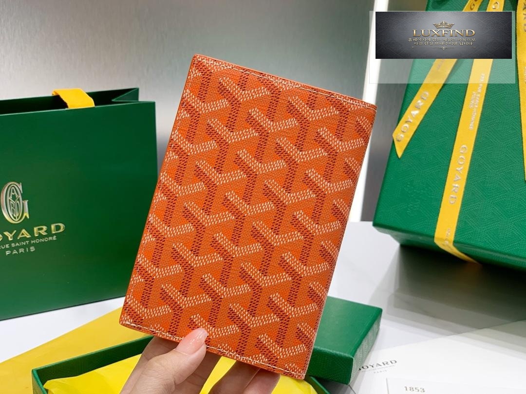 Goyard Grenelle Passport Case