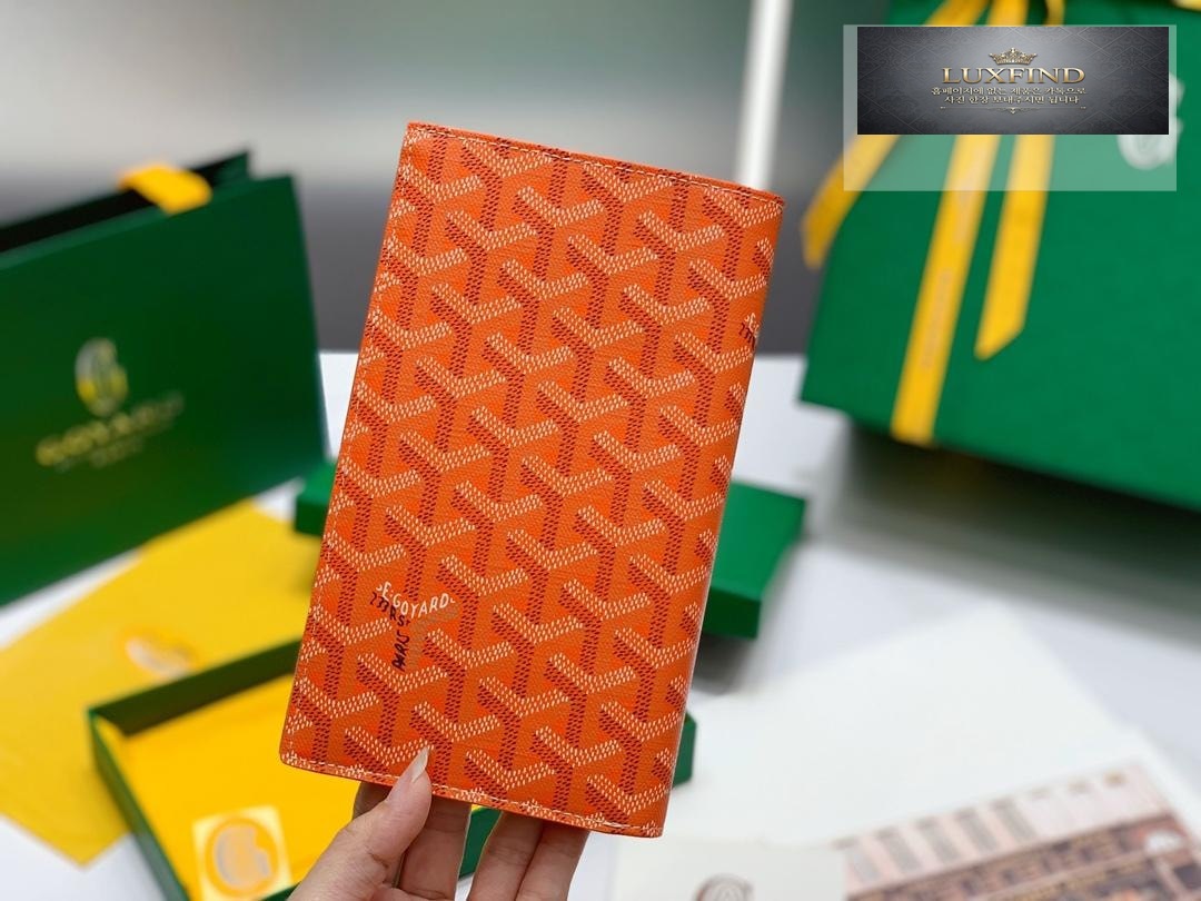 Goyard Bi Fold Long Wallet