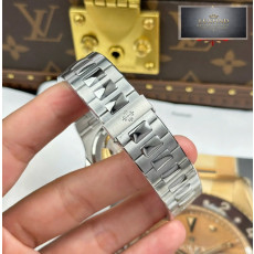 파텍필립 Nautilus 5711/1A-010 Blue Dial 40mm