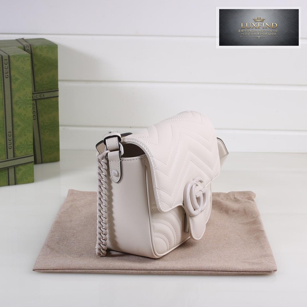 Gucci Matelasse Shoulder