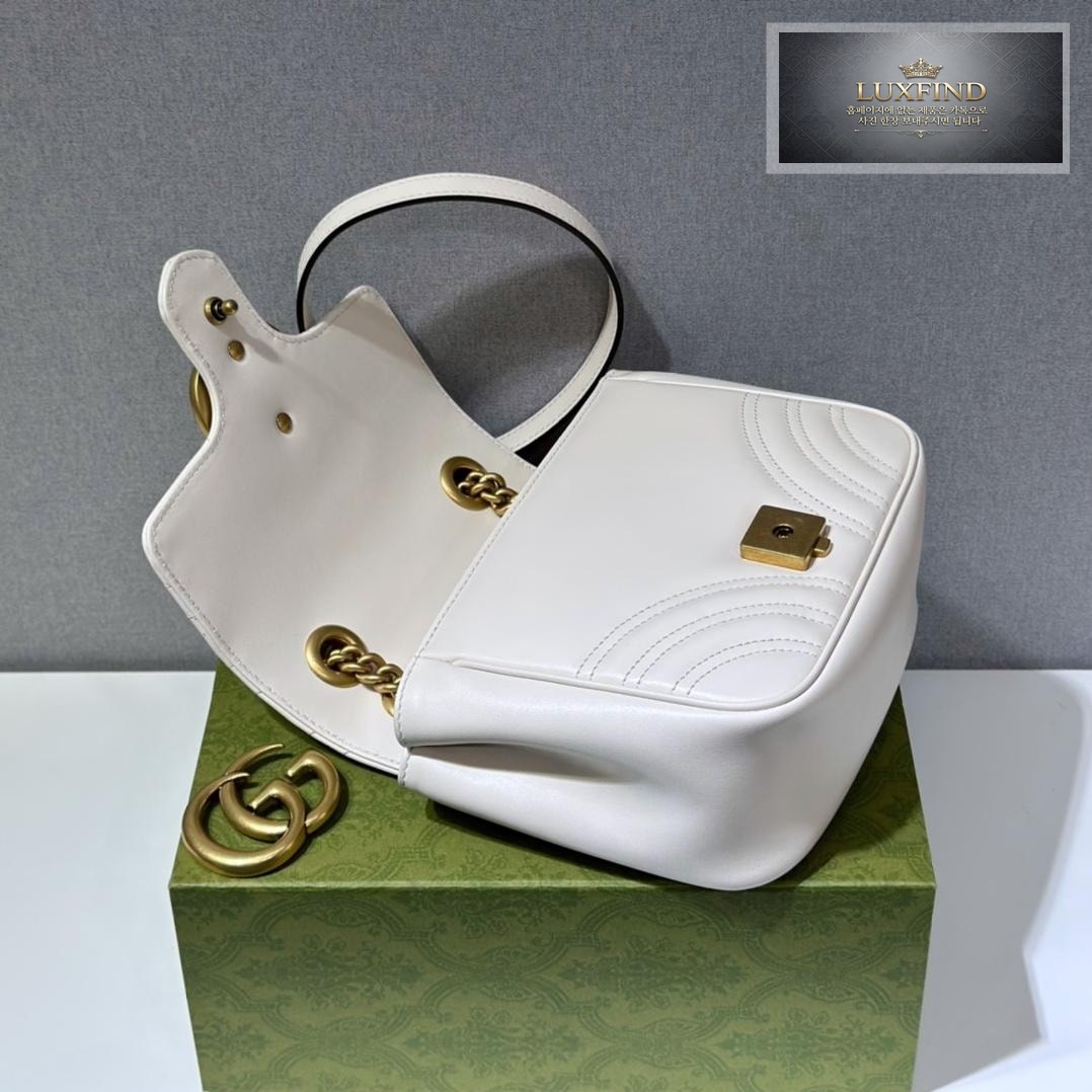 Gucci Marmont Matelasse Mini