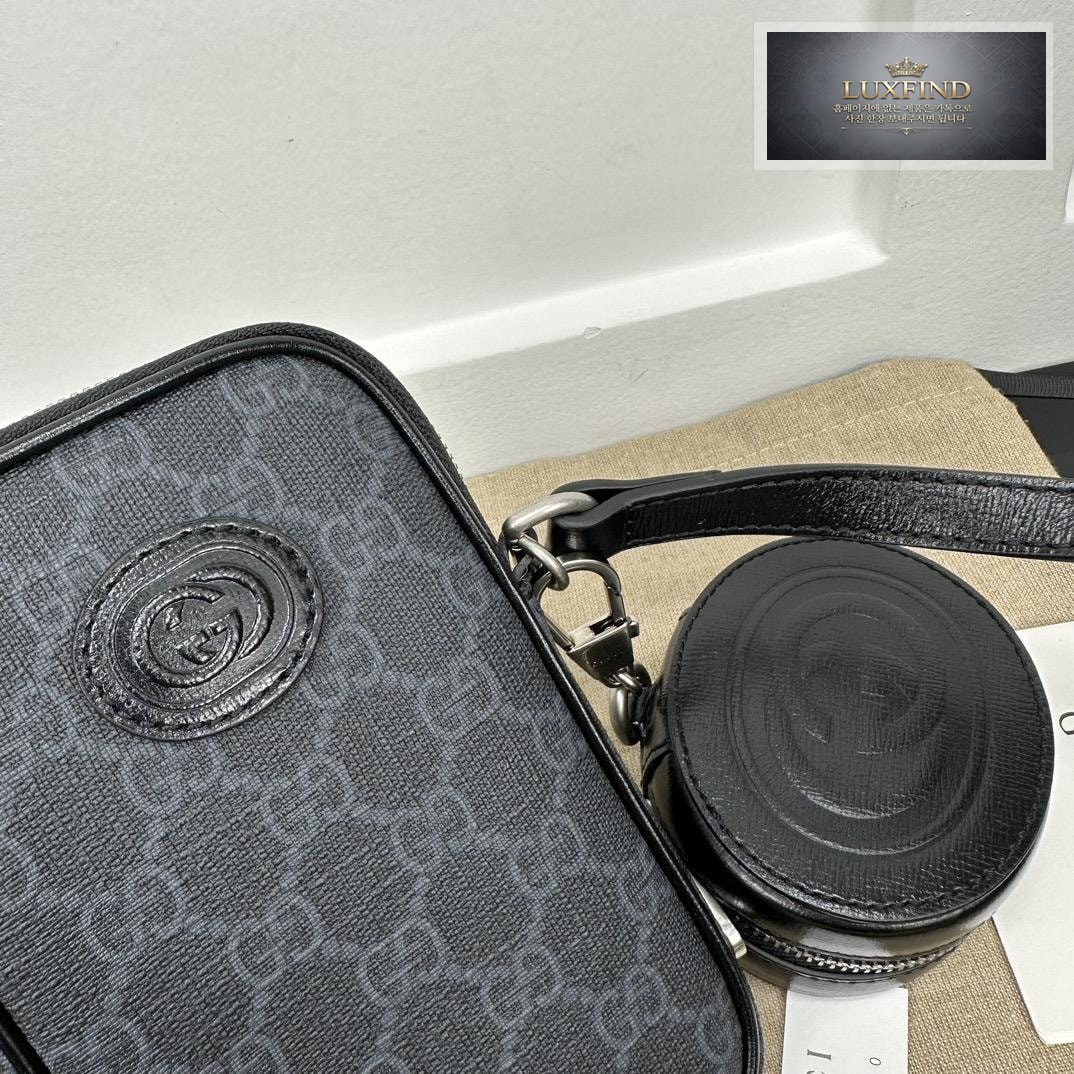 Gucci Interlocking G Cross