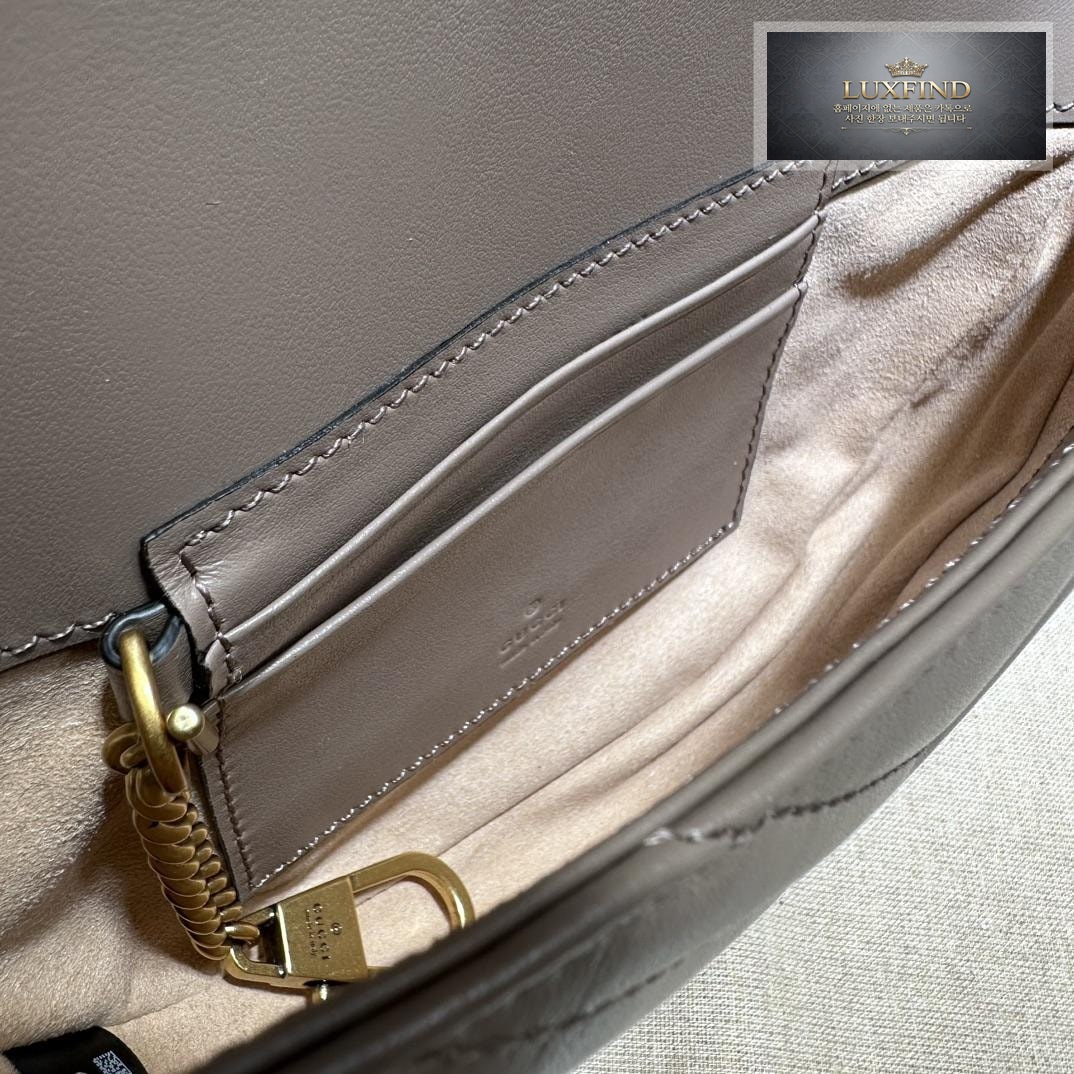 Gucci GG Marmont Matelasse Mini Chain