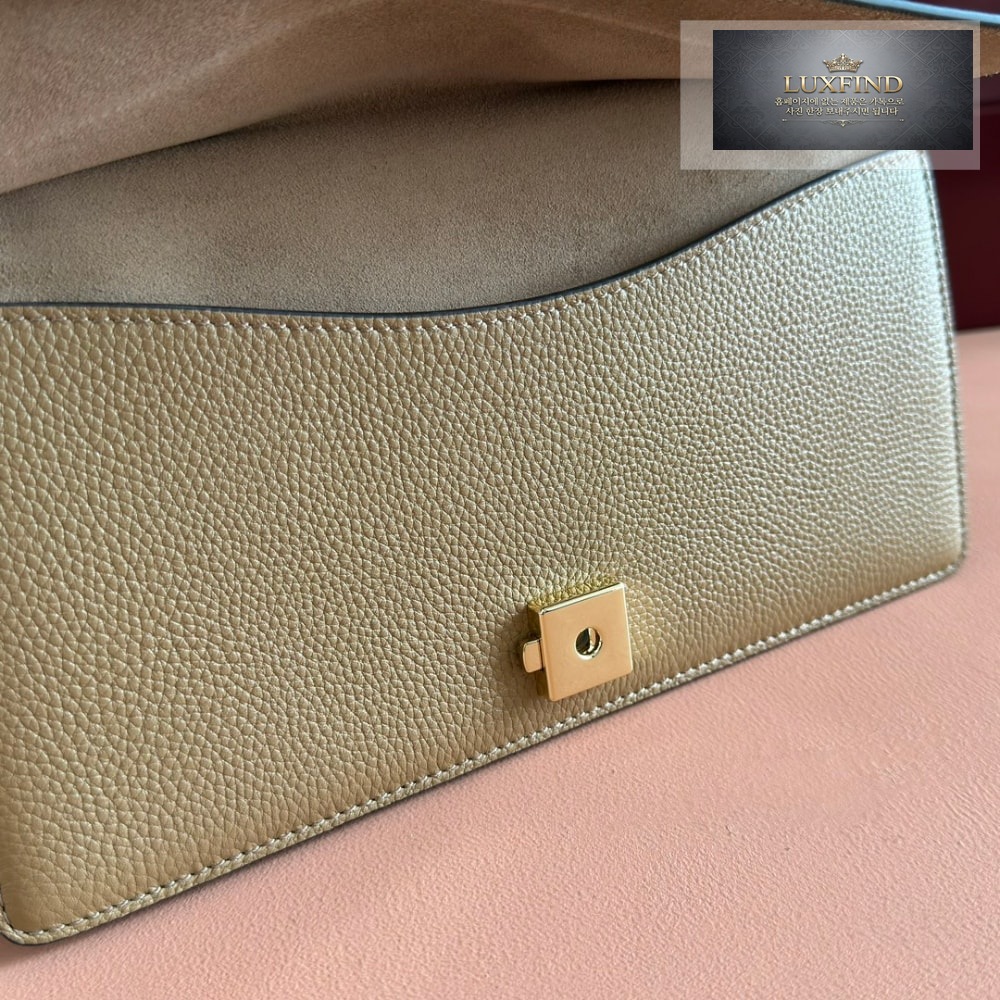 Gucci Dionysus Medium Shoulder