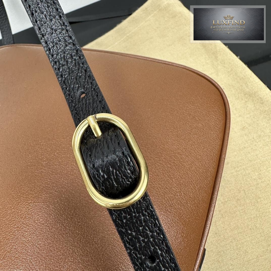 Gucci Diana Shoulder
