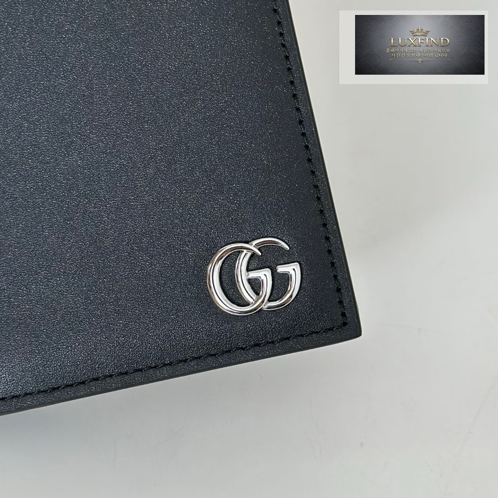 Gucci 835054