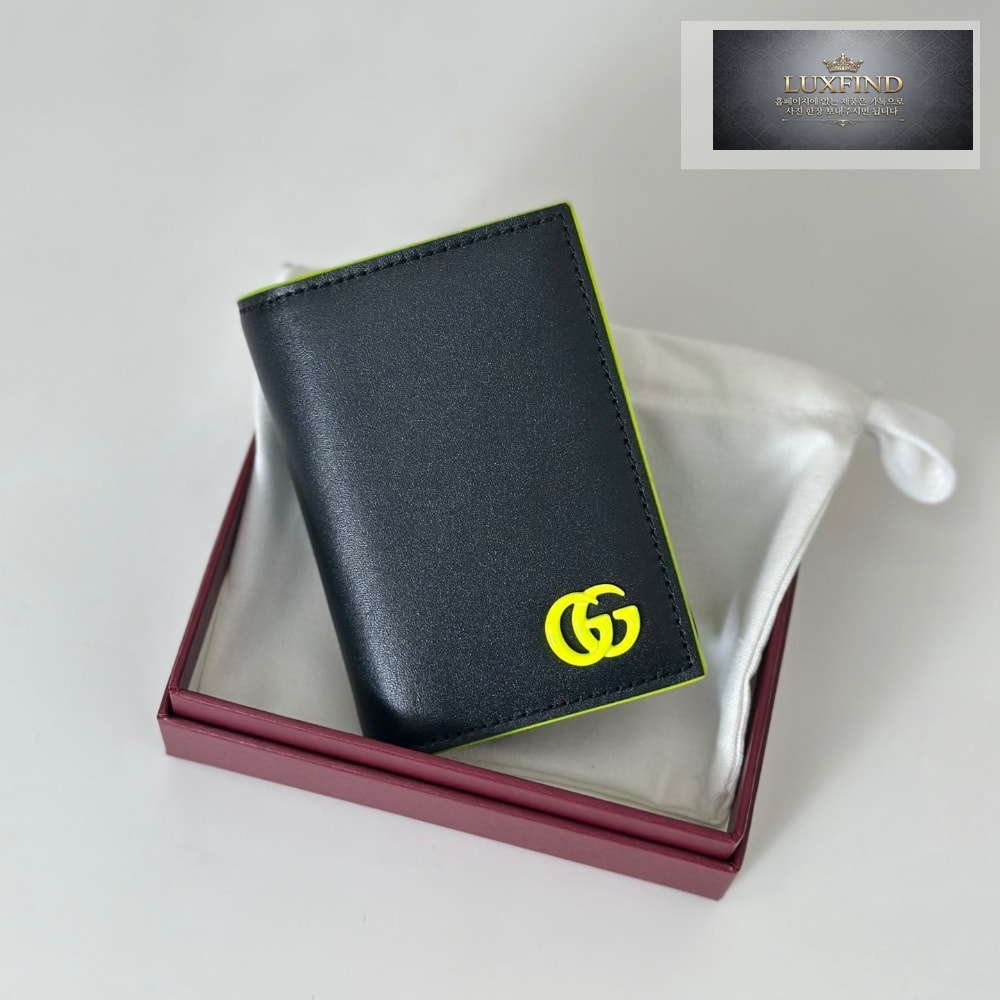 Gucci 835053