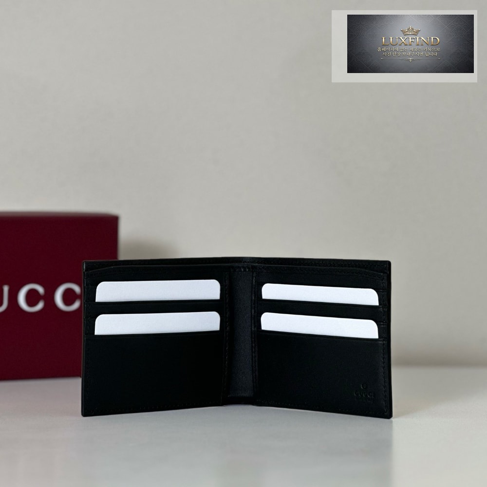 Gucci 835047