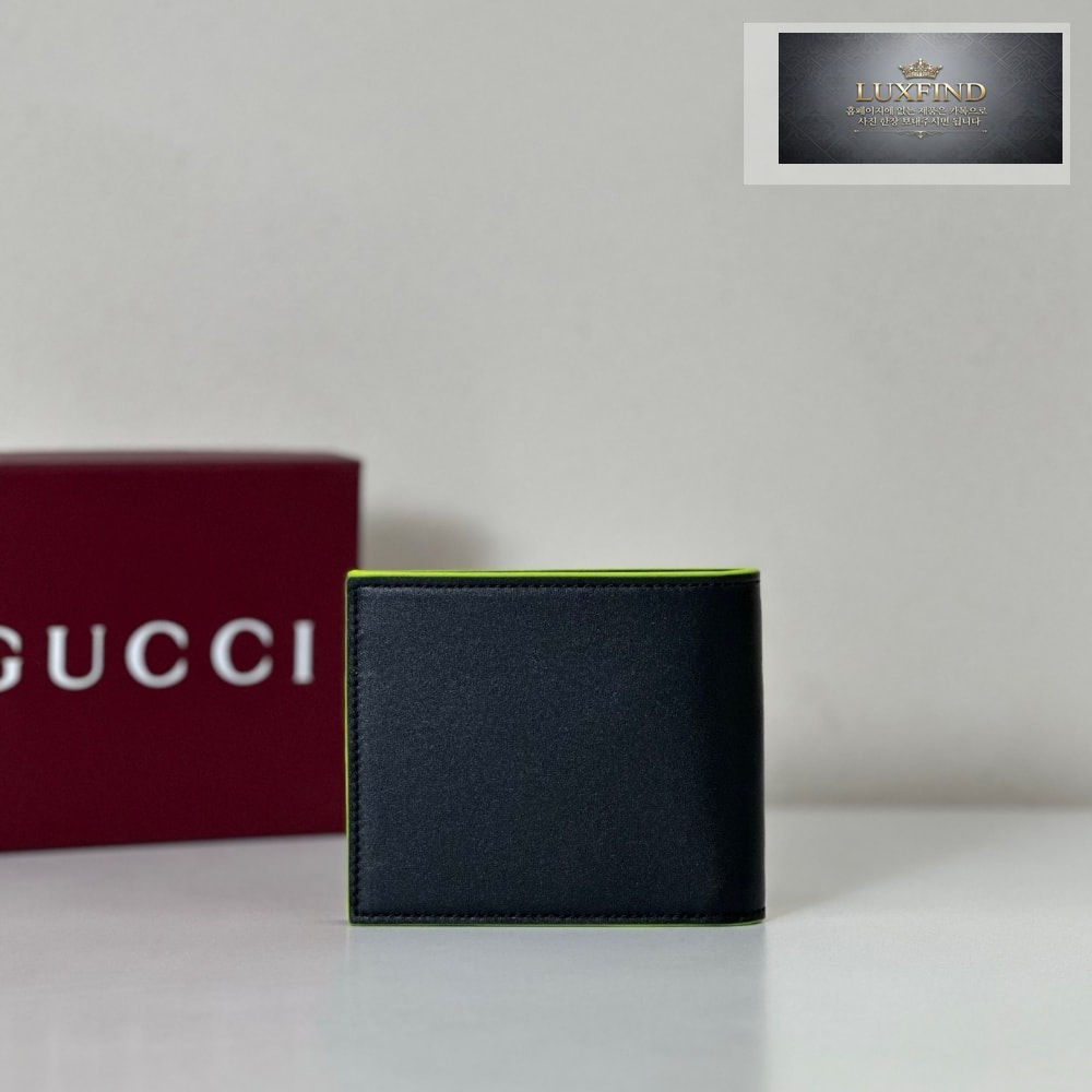 Gucci 835047