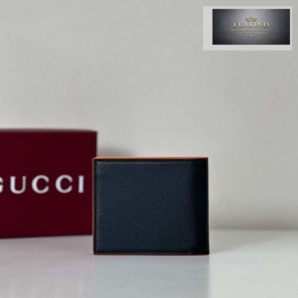 Gucci 835047