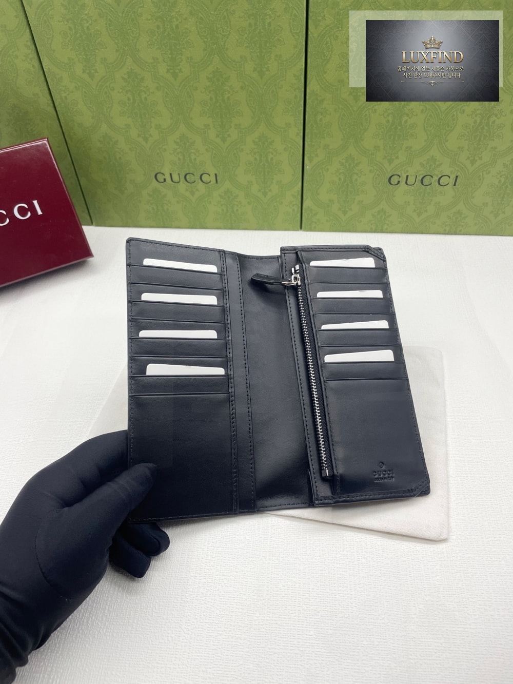 Gucci 835014