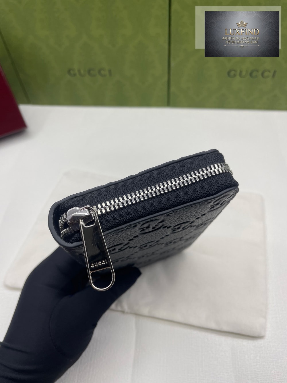 Gucci 835003