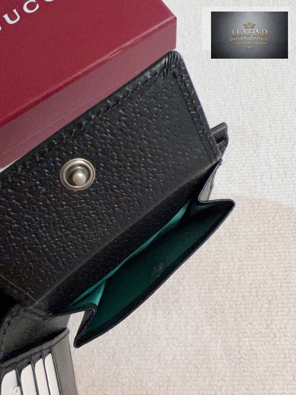 Gucci 834792