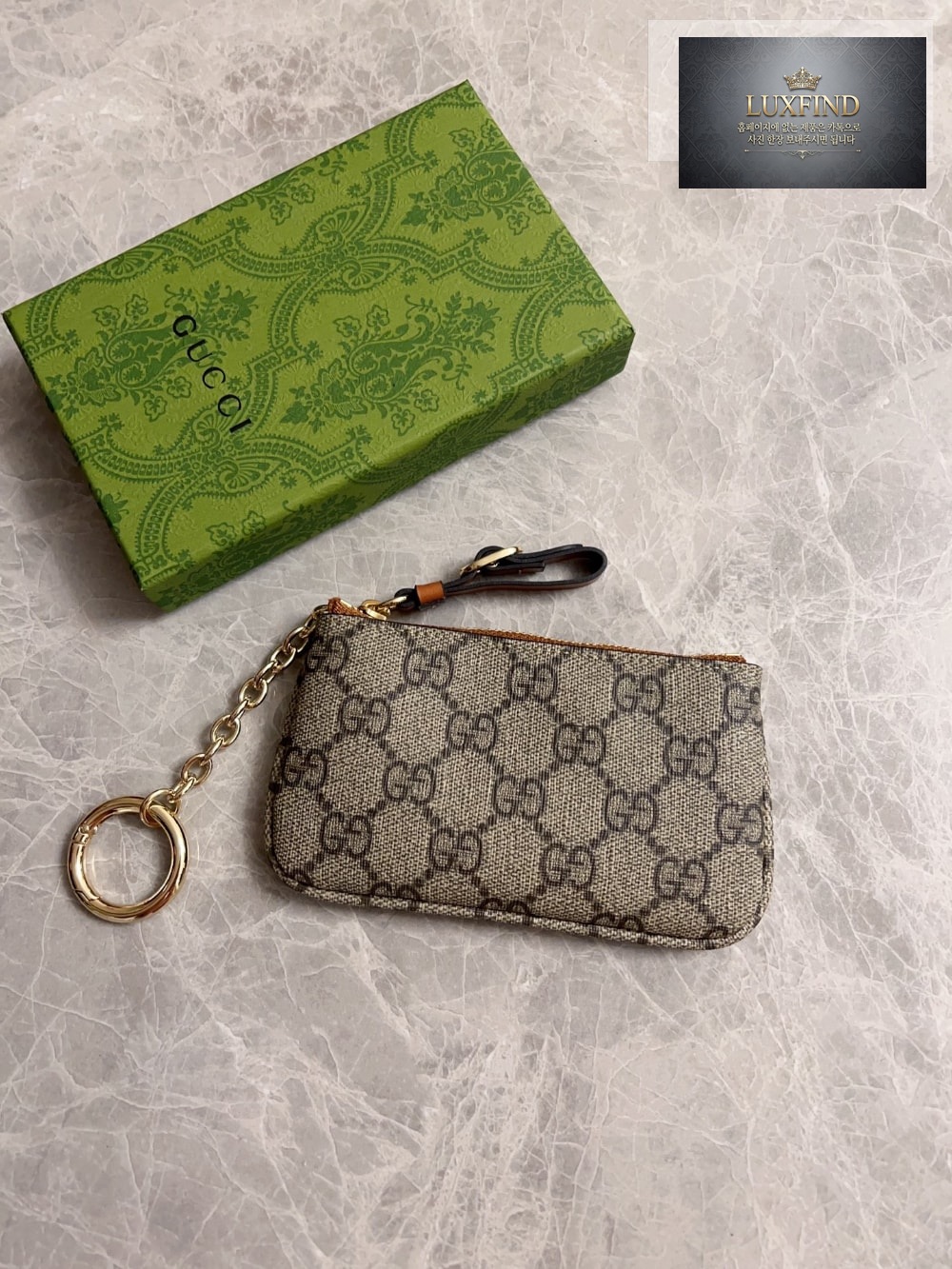 Gucci 819113