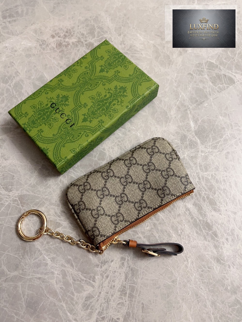 Gucci 819113