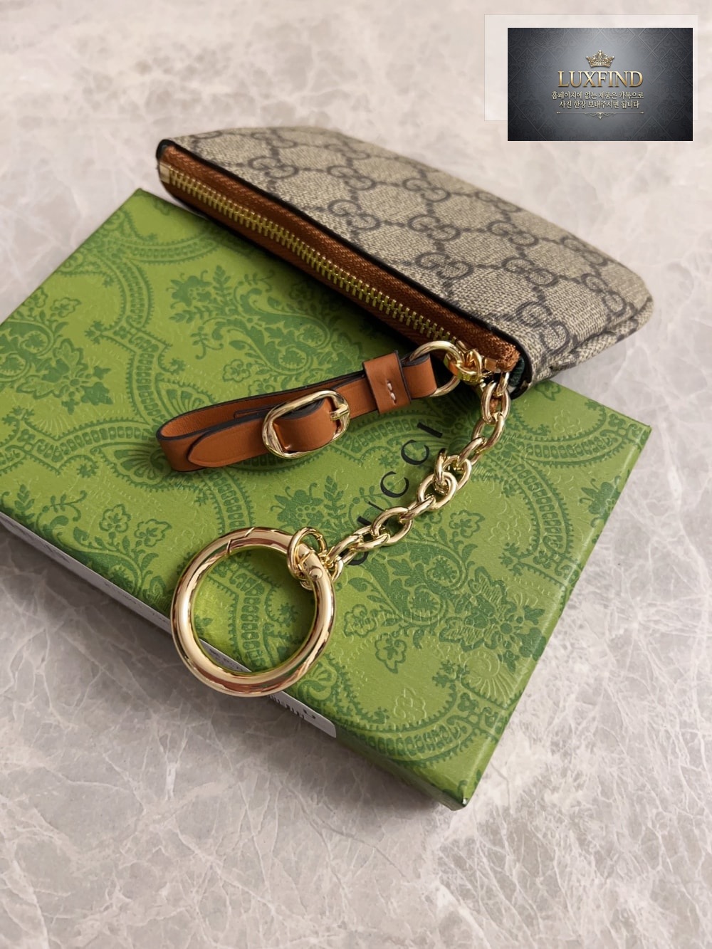 Gucci 819113