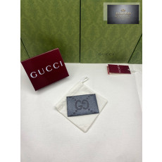 Gucci 812681