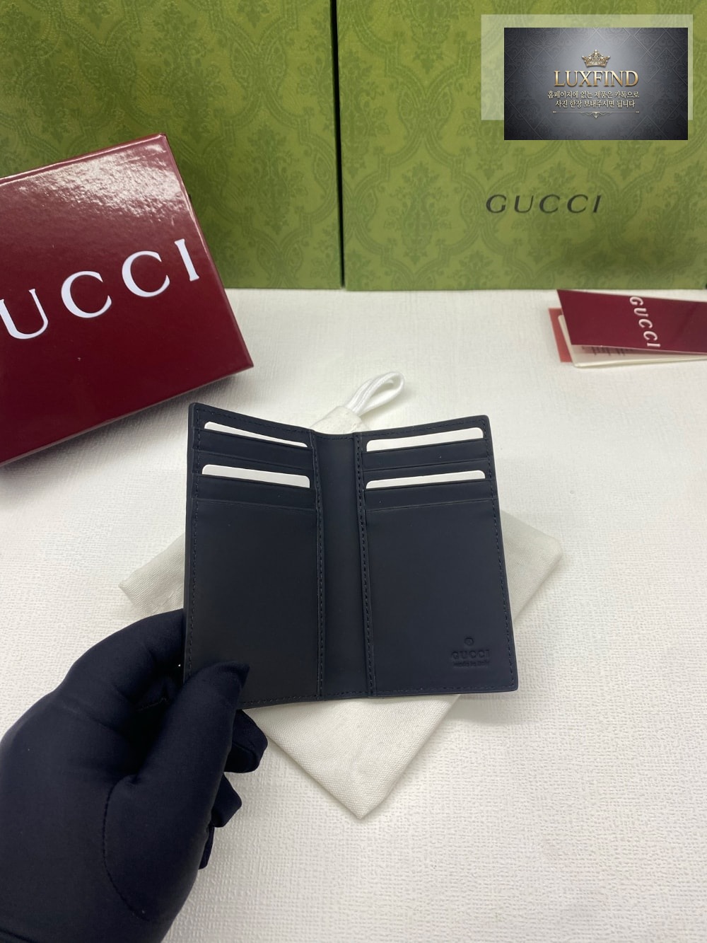 Gucci 739478