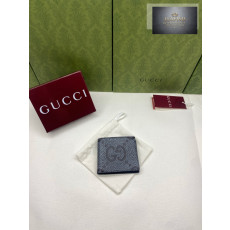 Gucci 739475