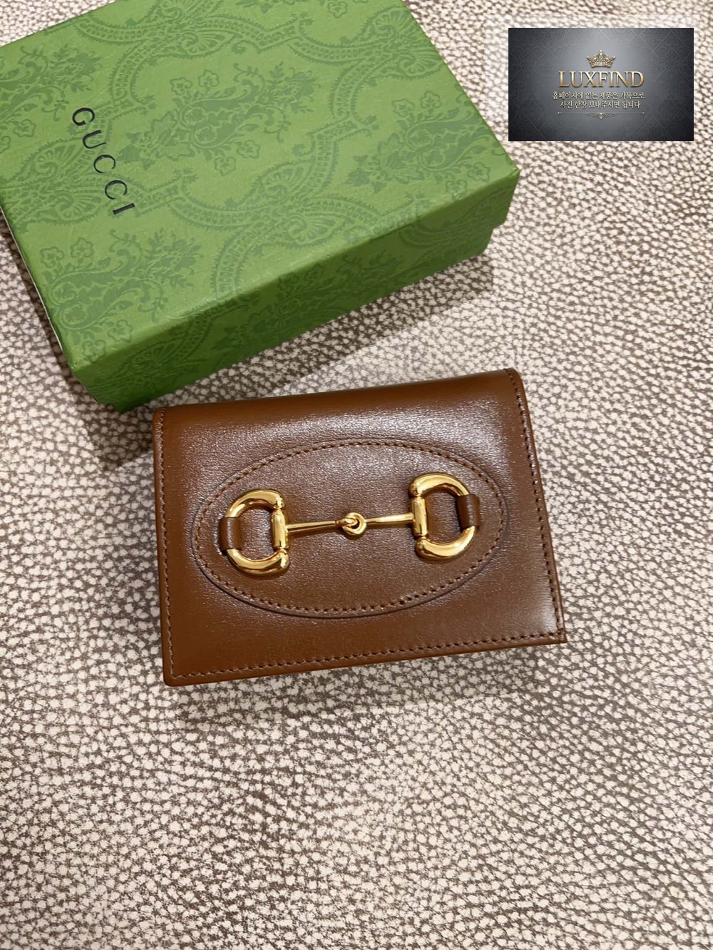 Gucci 621887