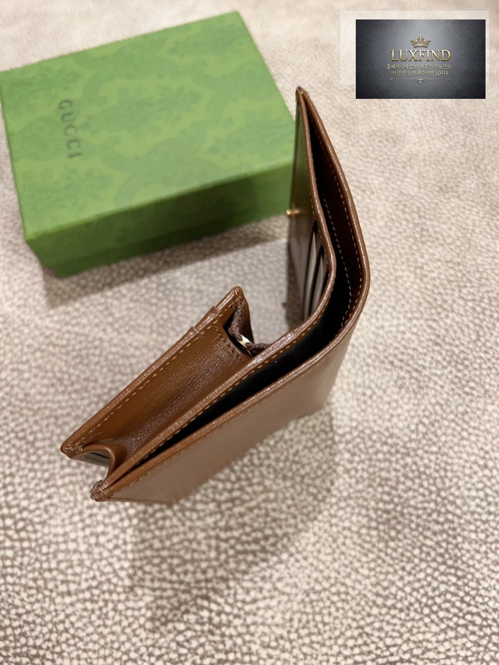 Gucci 621887