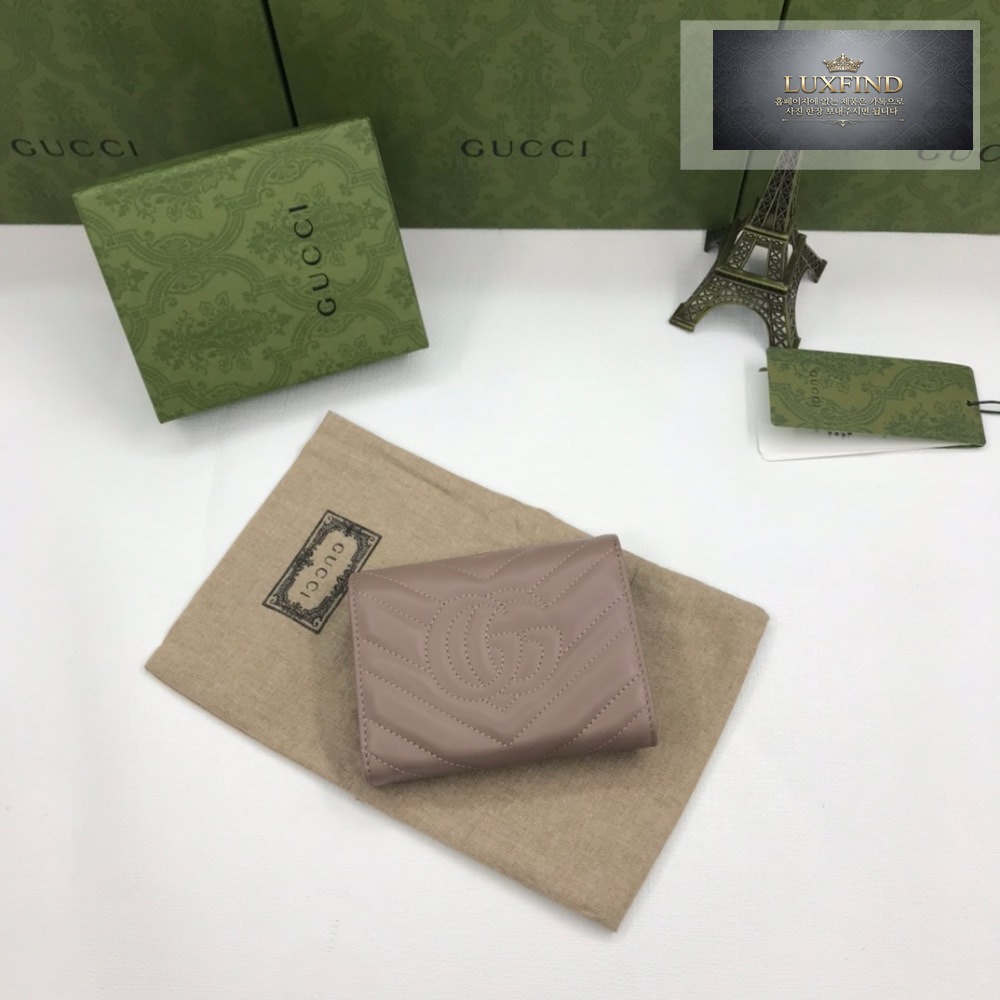 Gucci 474802
