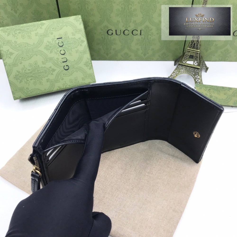 Gucci 474802