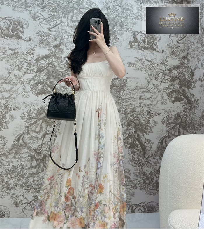 디올 졸리 버킷백 스몰 매크로 까나쥬 블랙