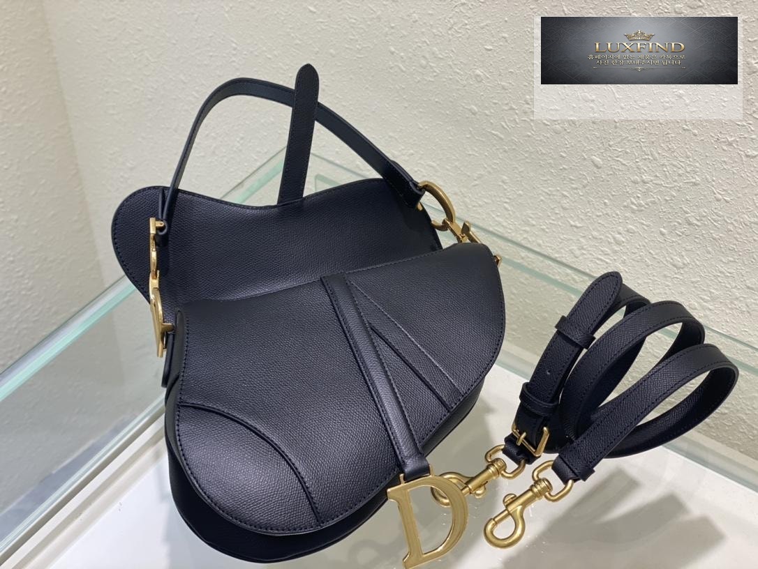 Dior Saddle With Strap