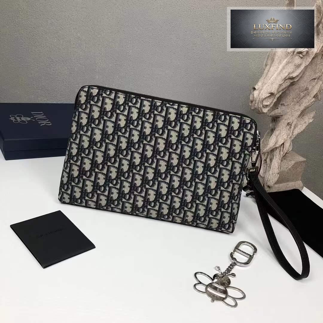 Dior Pouch