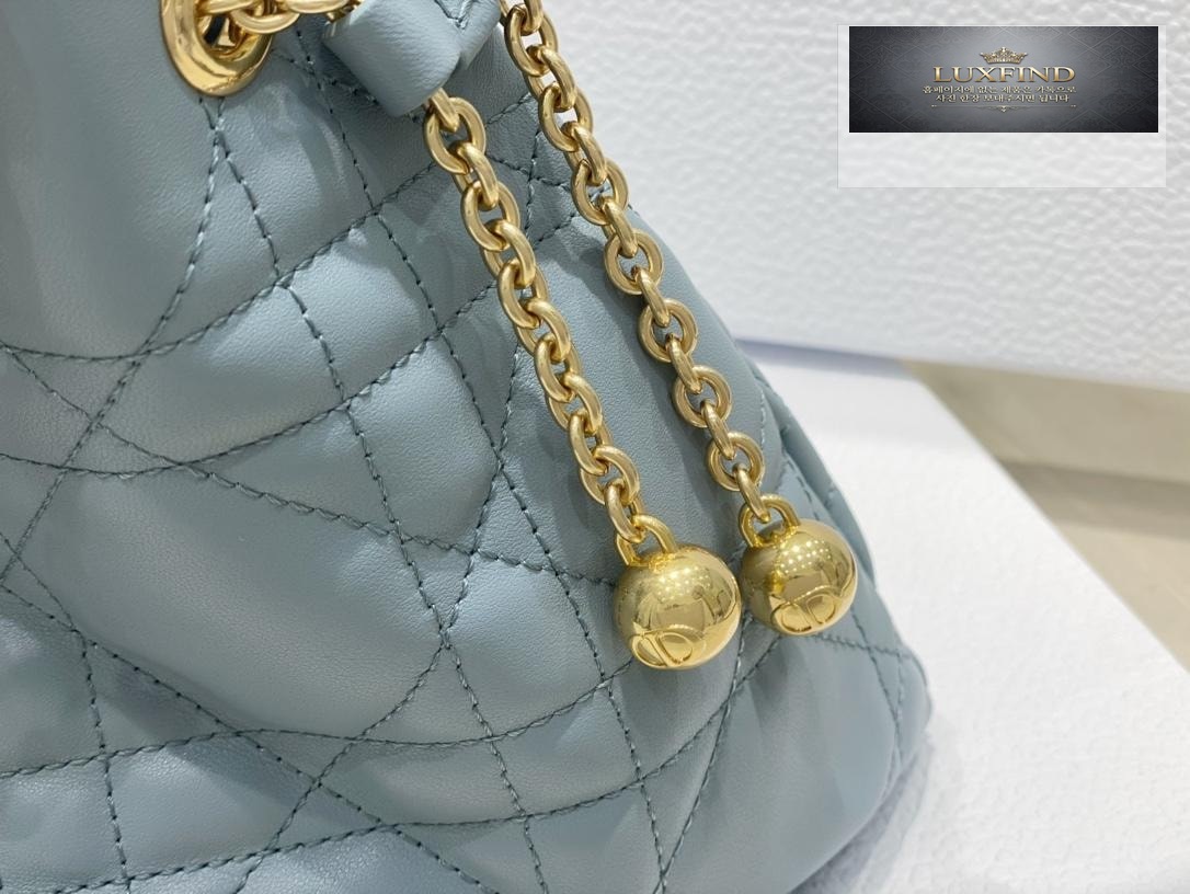 Dior Ammi Medium