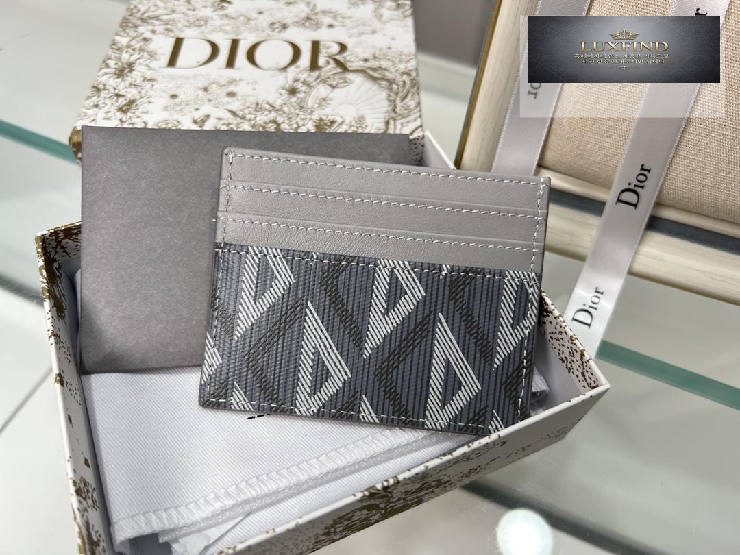 Dior Card Horder