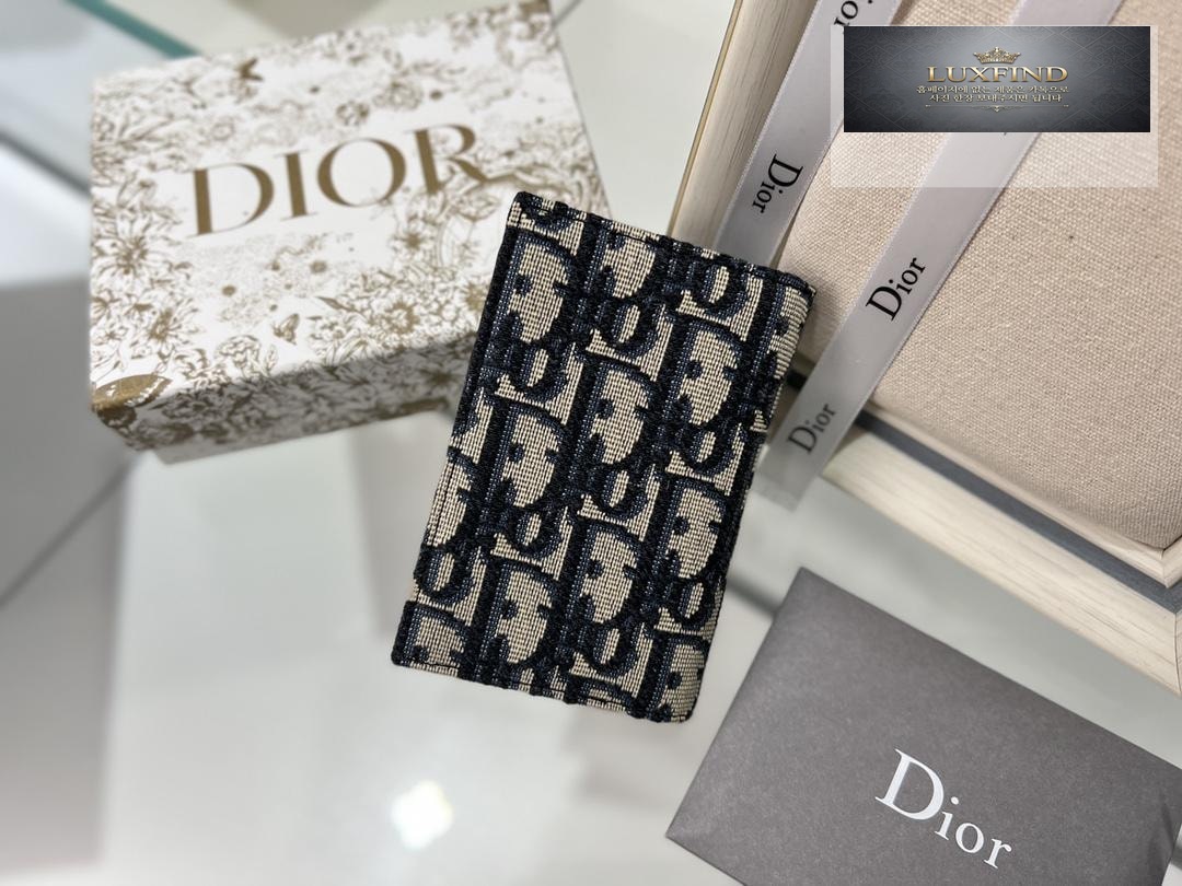 Dior Fold Card Holder