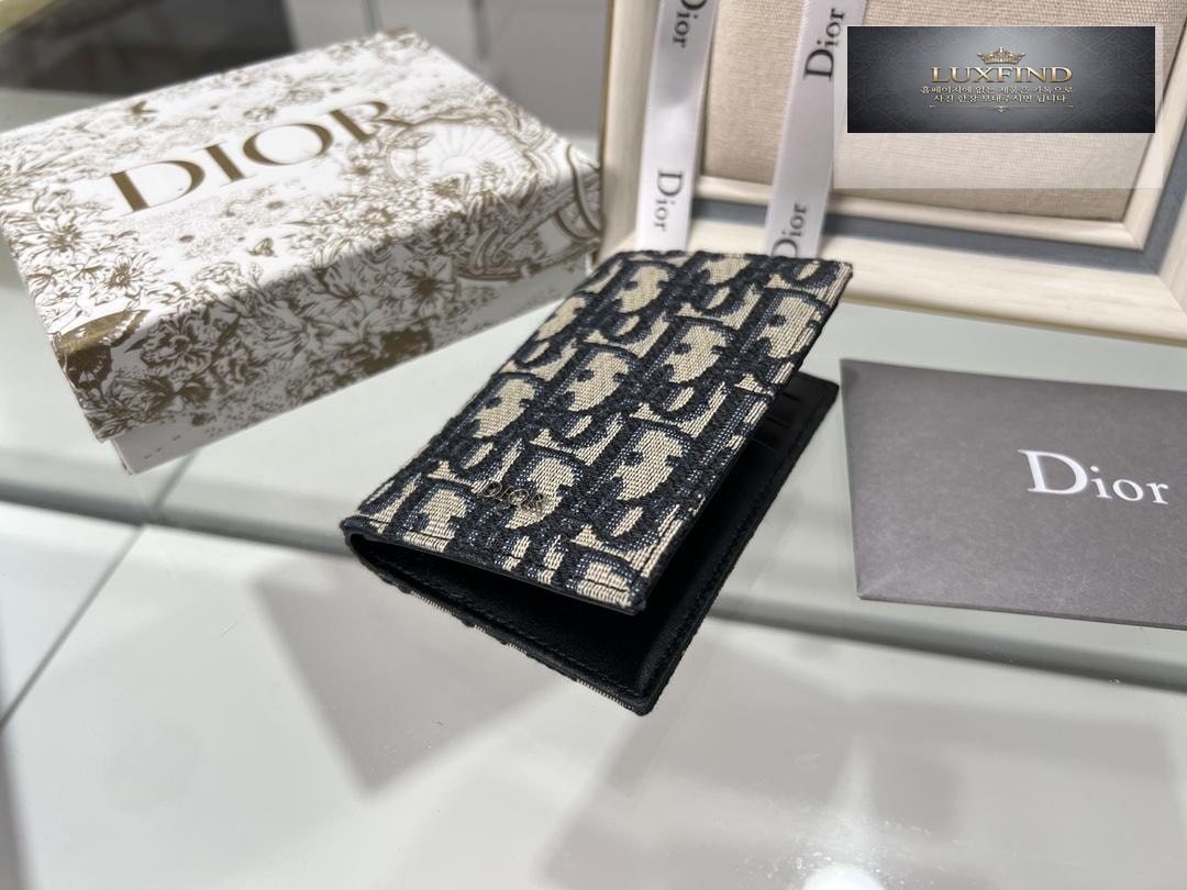 Dior Fold Card Holder