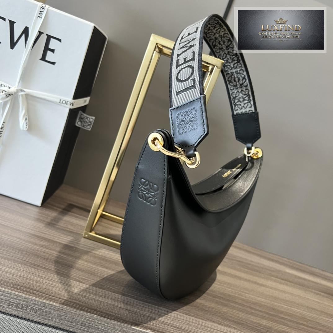 Loewe Luna Hobo