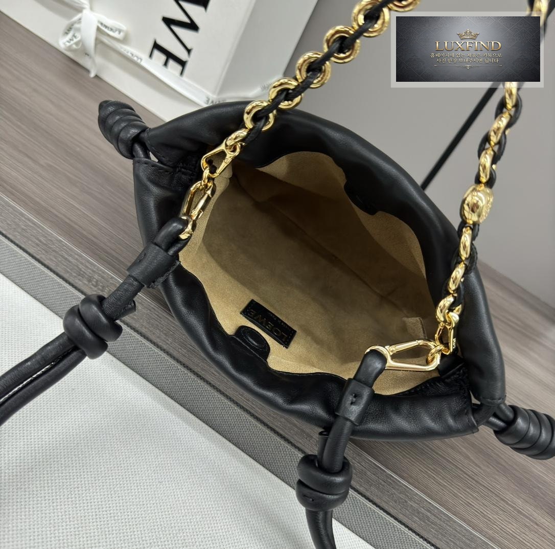 Loewe Flamenco Purse