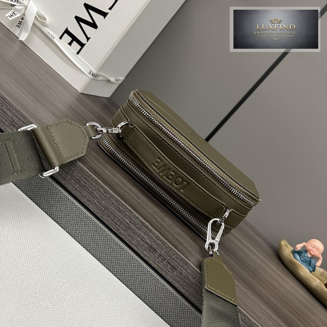 Loewe Camera Shoulder