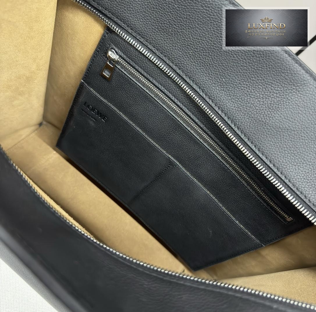 Loewe Buckle Zip Tote