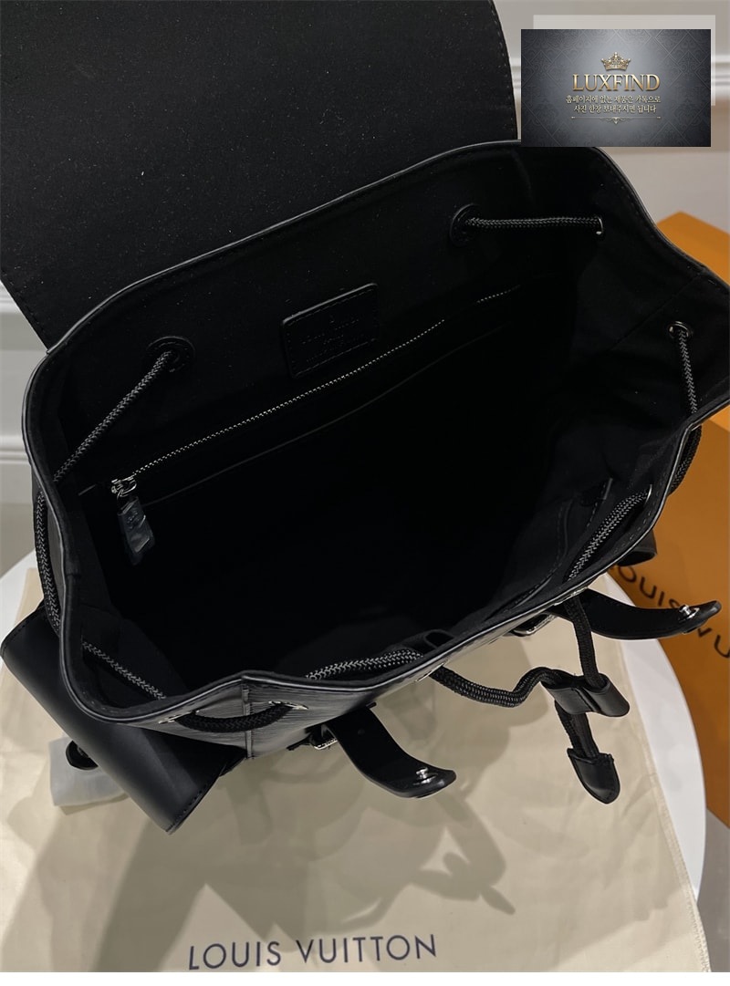 루이비통 크리스토퍼 MM 에피 블랙 M24326