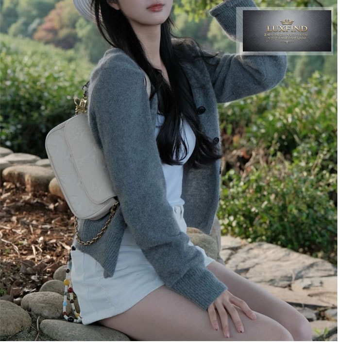 루이비통 월릿 온 체인 아이비 앙프렝뜨 모노그램 M82210