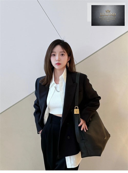 루이비통 로우 키 호보 PM M25352