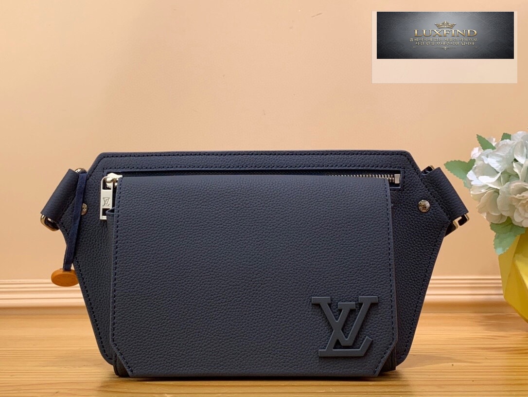 루이비통 LV 에어로그램 슬링백 힙색 M57081 / 하이엔드 가죽