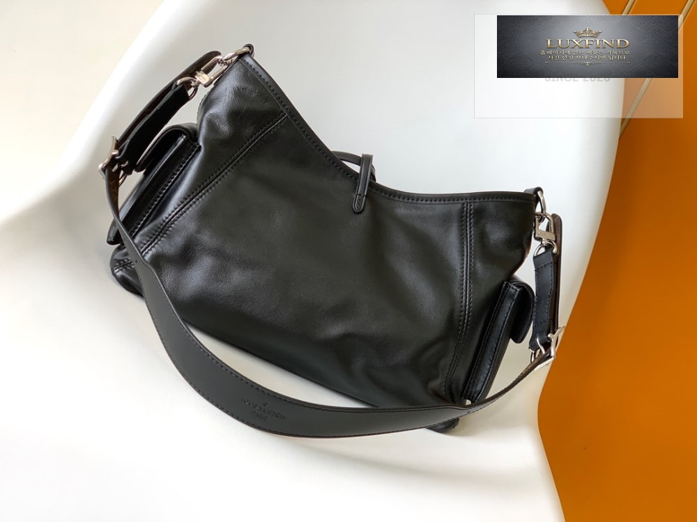 Louis Vuitton Carry All Cargo PM