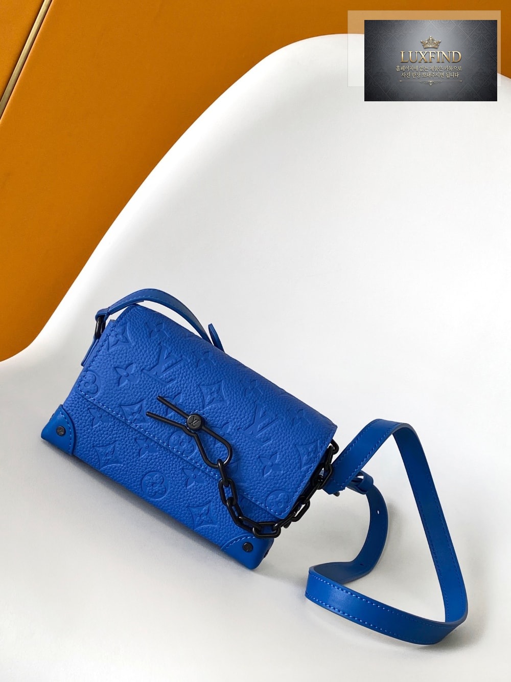 Louis Vuitton Taurillon Monogram Steamer Wearable Wallet