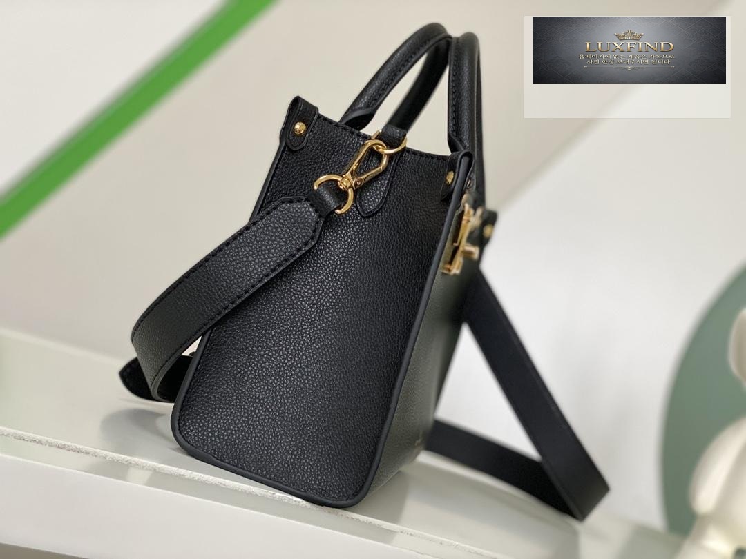 Louis Vuitton Lock & Go