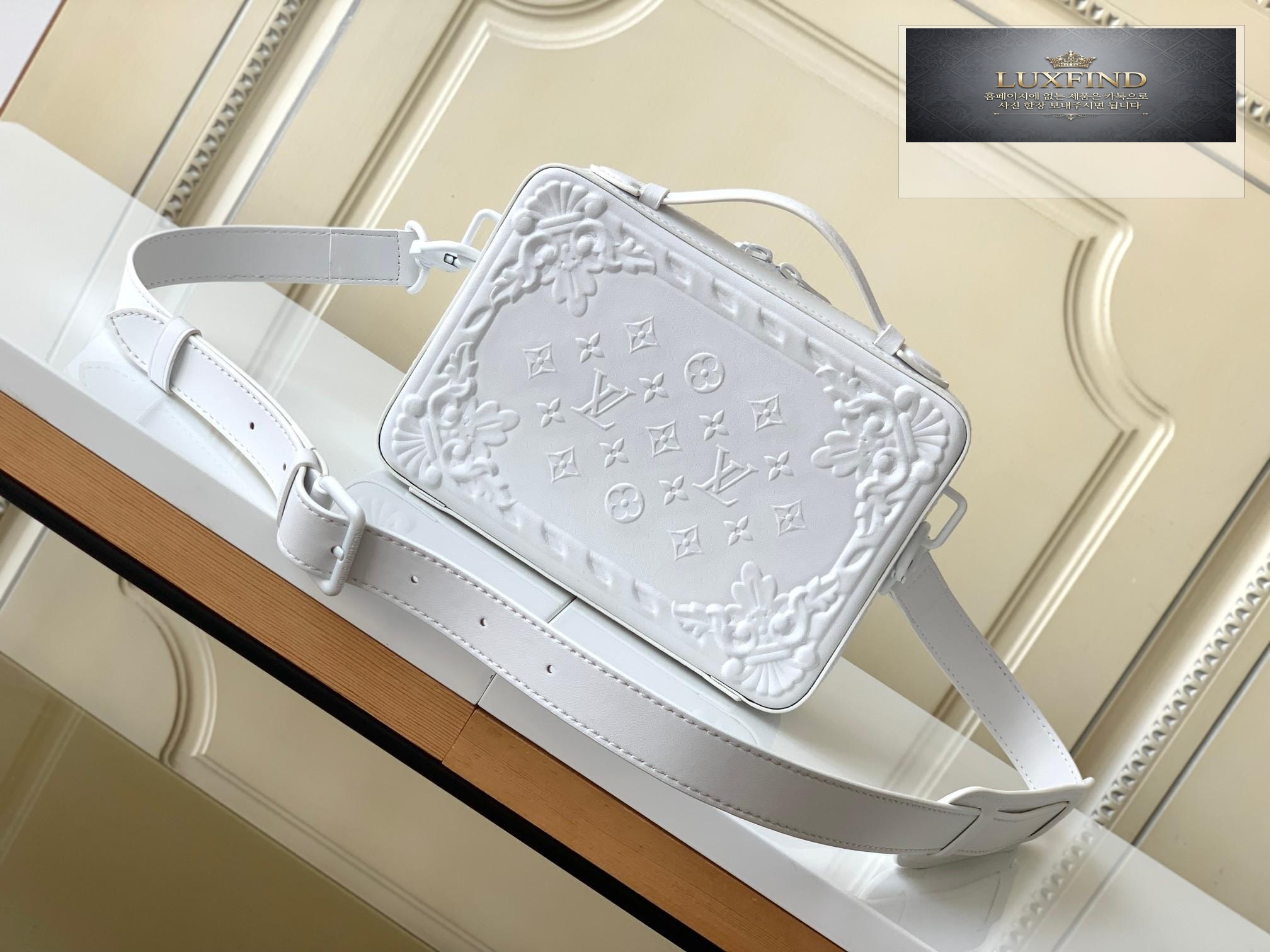Louis Vuitton Handle Soft Trunk