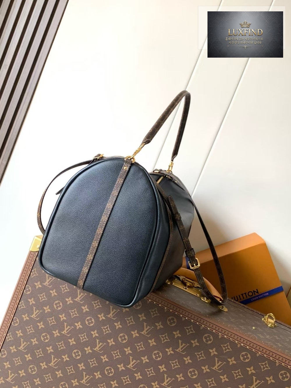 Louis Vuitton Express Travel